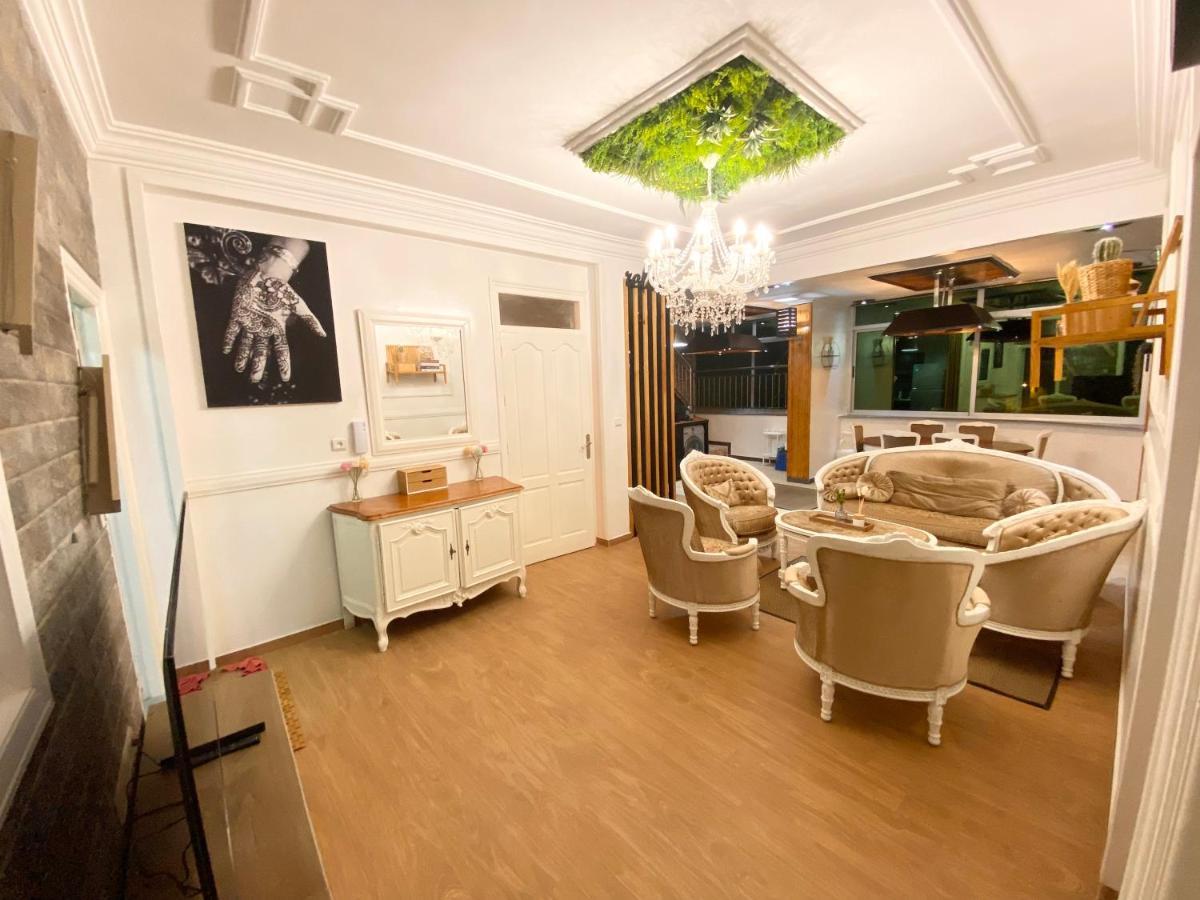 Appartement Avec Terasse Jaccuzi Barbecue Netflix Vue Sur Mer Totalement Gratuit Sans Supplement Al Hoceïma Eksteriør billede